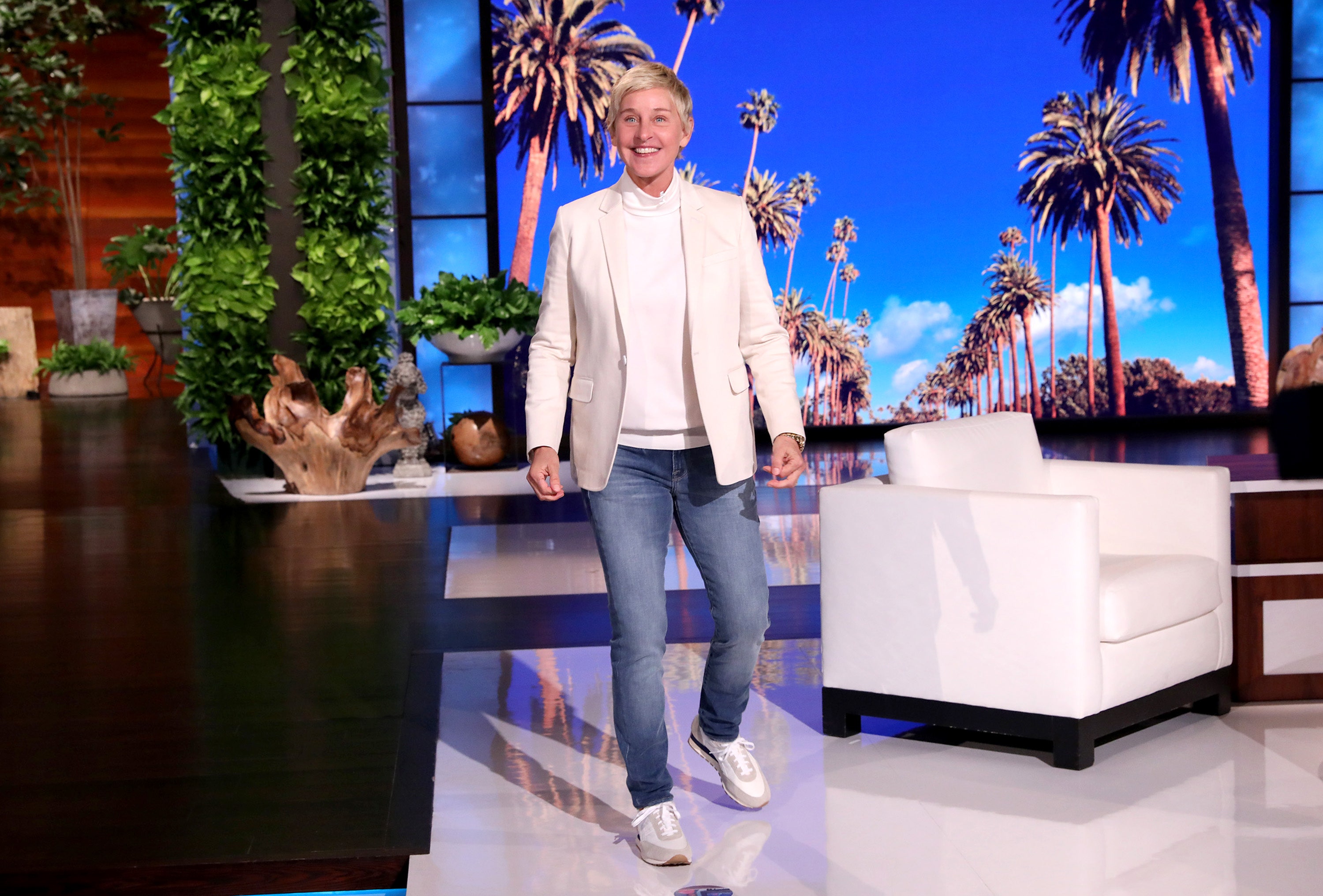 Ellen show. Эллен ДЕДЖЕНЕРЕС. Эллен: шоу Эллен ДЕДЖЕНЕРЕС. Шоу Элен де дженералс. Эллен ДЕДЖЕНЕРЕС шоу гости.