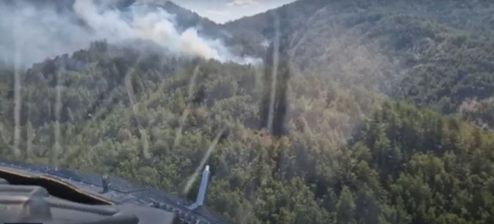 Полициските хеликоптери исфрлија над 120 тони вода врз пожарите кај селото Тажево и „Јасен“