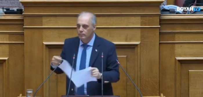 Грчки пратеник го искина Преспанскиот договор при собраниска седница