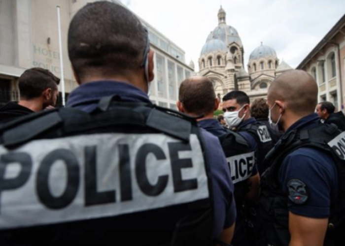 Полицијата ги растера пропалестинските активисти од зградата на универзитетот во Париз