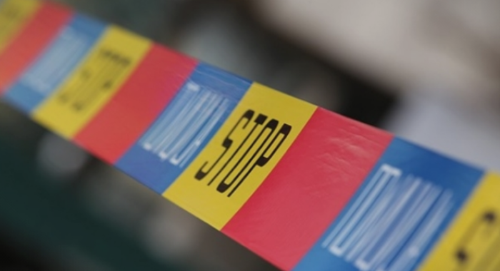 Малолетник починал откако со мопед удрил во бетонски столб