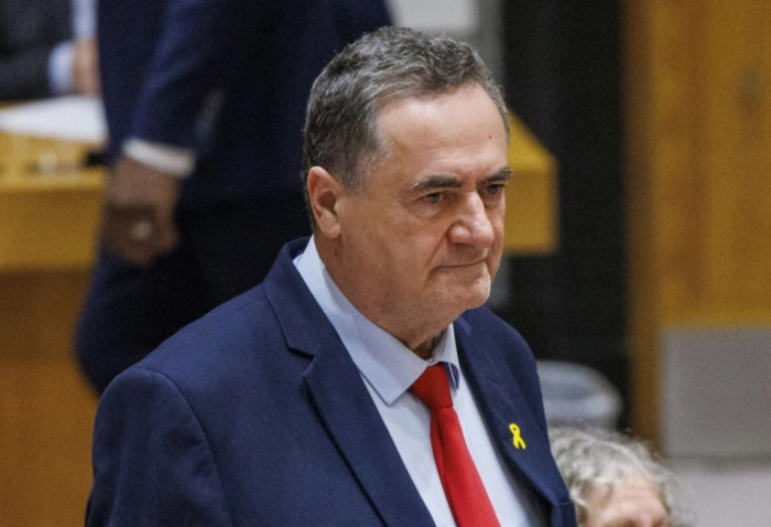 Израел предупреди дека може да ги интензивира нападите врз Хезболах во јужен Либан