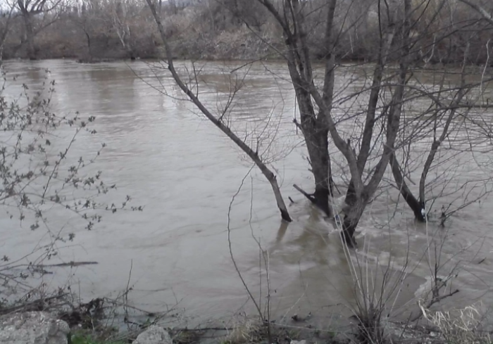 Зголемено нивото на реката Вардар кај Јегуновце и Демир Капија