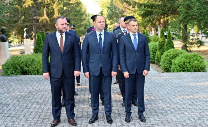 Тошковски на централната прослава во Охрид: 34 години македонска Армија – чест, традиција и сигурност за Македонија