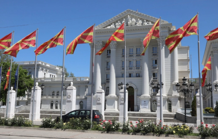 Влада: Лажна вест е тврдењето на СДСМ дека семејството на премиерот Мицкоски патувало до Хрватска со владиниот авион