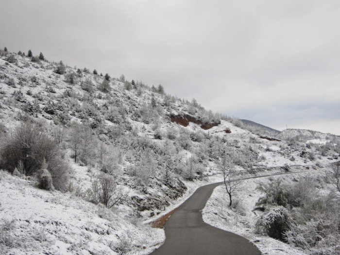 Следува променливо време, со снег на планините