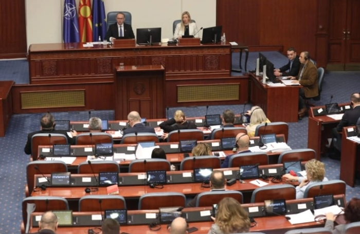 На седница на Собранието измени на Кривичниот, законите за полиција, за внатрешни работи,...