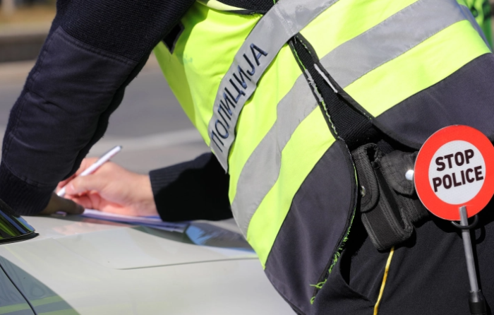 Во декември 19.750 сообраќајни прекршоци, лишени од слобода 132 лица за безобзирно управување на возило