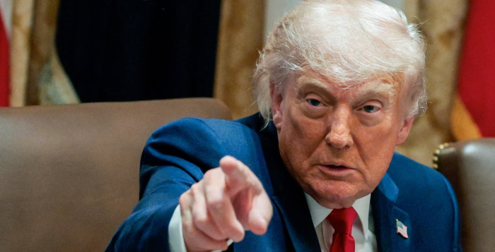 Трамп: Повторно ќе го „удриме Иран многу силно“ ако не го запре Хезболах