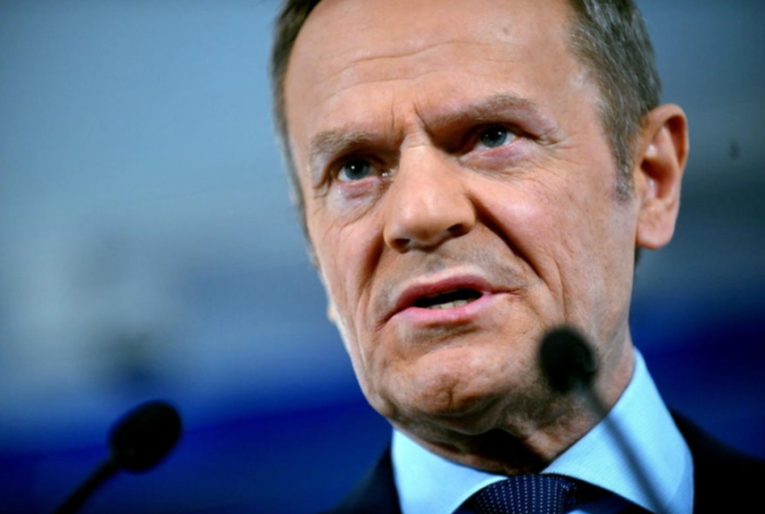 Туск: Орбан е решен да продолжи да ја блокира помошта за Украина