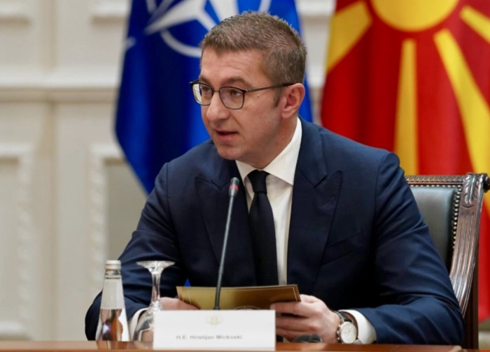 Мицкоски со владина делегација во САД: Планирани средби на високо ниво, со државници и финансиски институции