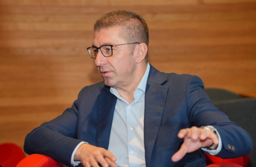 Мицкоски ја бара ЕУ на масата со Бугарија